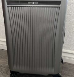 Samsonite Blackstone Carry-On Silver